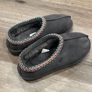 Ugg Tasman Slippers Dark Grey Women USA Size 8